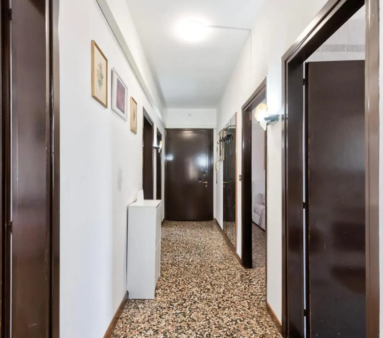 Mahdi Venice Apartment Mestre Oda ve Kahvaltı